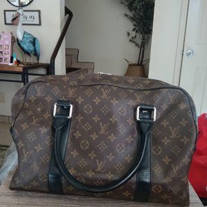 Louis Vuitton Carry all Bag